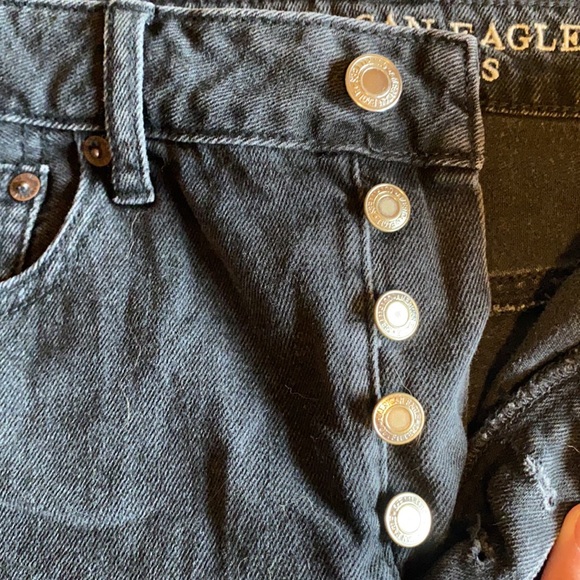 American Eagle Distressed Mini Skirt - Picture 2 of 4